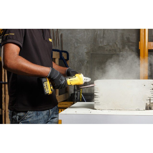 Polizor unghiular cu acumulator 18V DeWalt DCG405P2-QW, motor fara perii, diametru disc 125 mm, 2 x acumulator 5 Ah, incarcator, valiza de transport