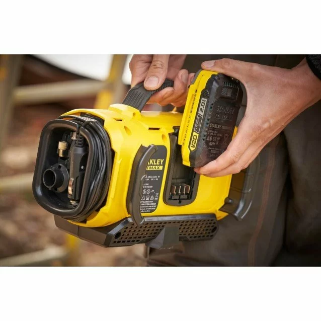Compresor Auto Portabil Stanley FatMax SFMCE520B QW 11bar 160PSI Compresor Auto Portabil Stanley FatMax SFMCE520B QW 11bar 160PSI