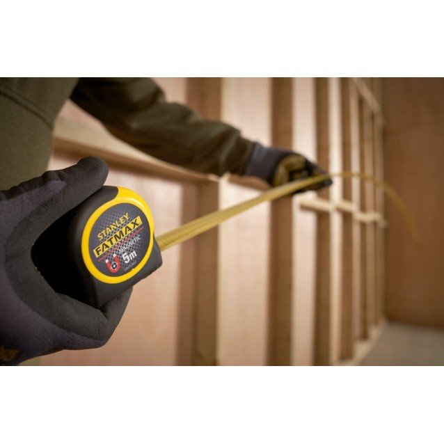 Ruleta Stanley FMHT0-33864 5 m x 32 mm, magnetica, sistem metric, clasa II