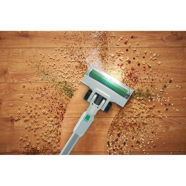 Aspirator vertical 4 in 1 cu acumulator 18V Black Decker REVSV18D1-QW, cu extensie pentru pardosele, carcasa din 50% plastic reciclat, 1 x acumulator 2.0 Ah si incarcator