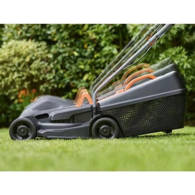 Masina de tuns gazonul Black Decker BEMW351-QS