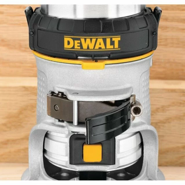 Masina de frezat verticala DeWalt D26200-QS