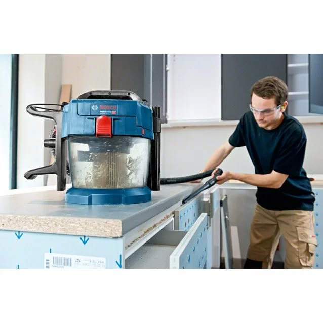Aspirator profesional cu acumulatori Bosch GAS 18V-10 Premium, set accesorii- SOLO